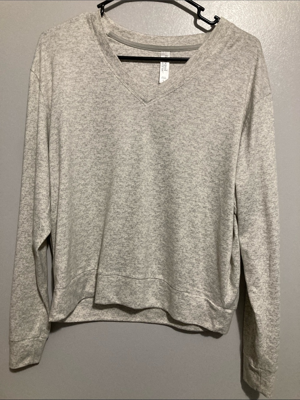 Women's Light Gray V-Neck Sweater - Cozy Everyday Knit